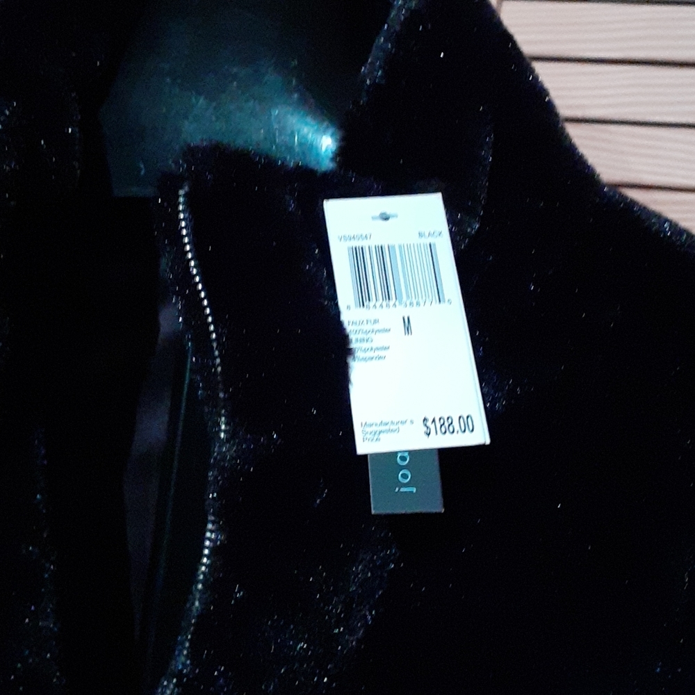 Black Jacket - Picture 3 of 4